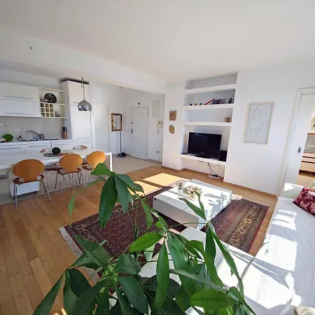Diva Apartment *